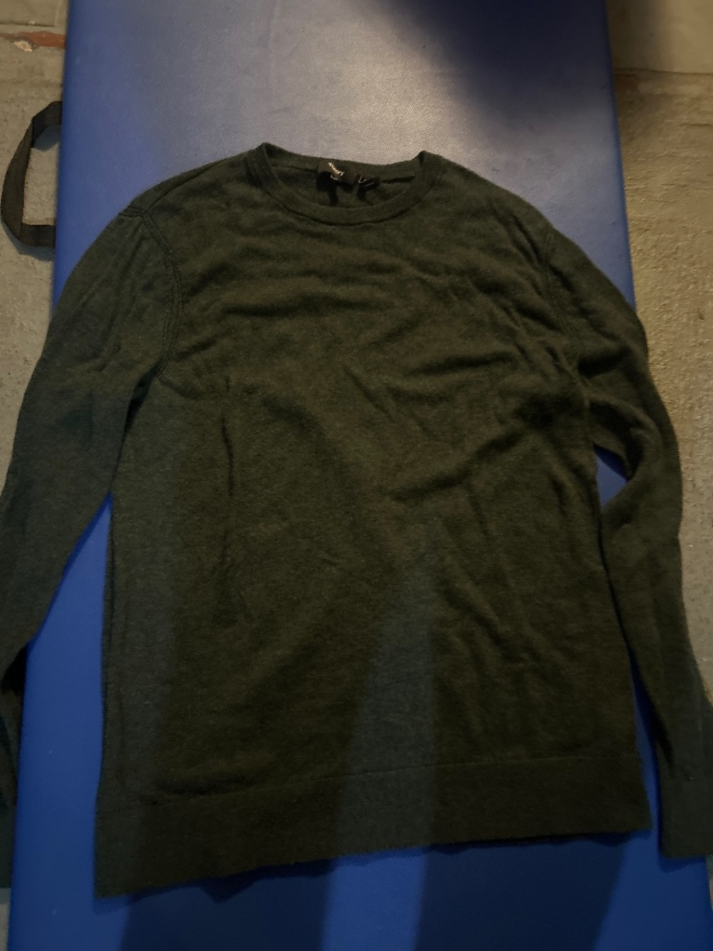 Theory Wool/Cashmere Crewneck Green Sweater large
